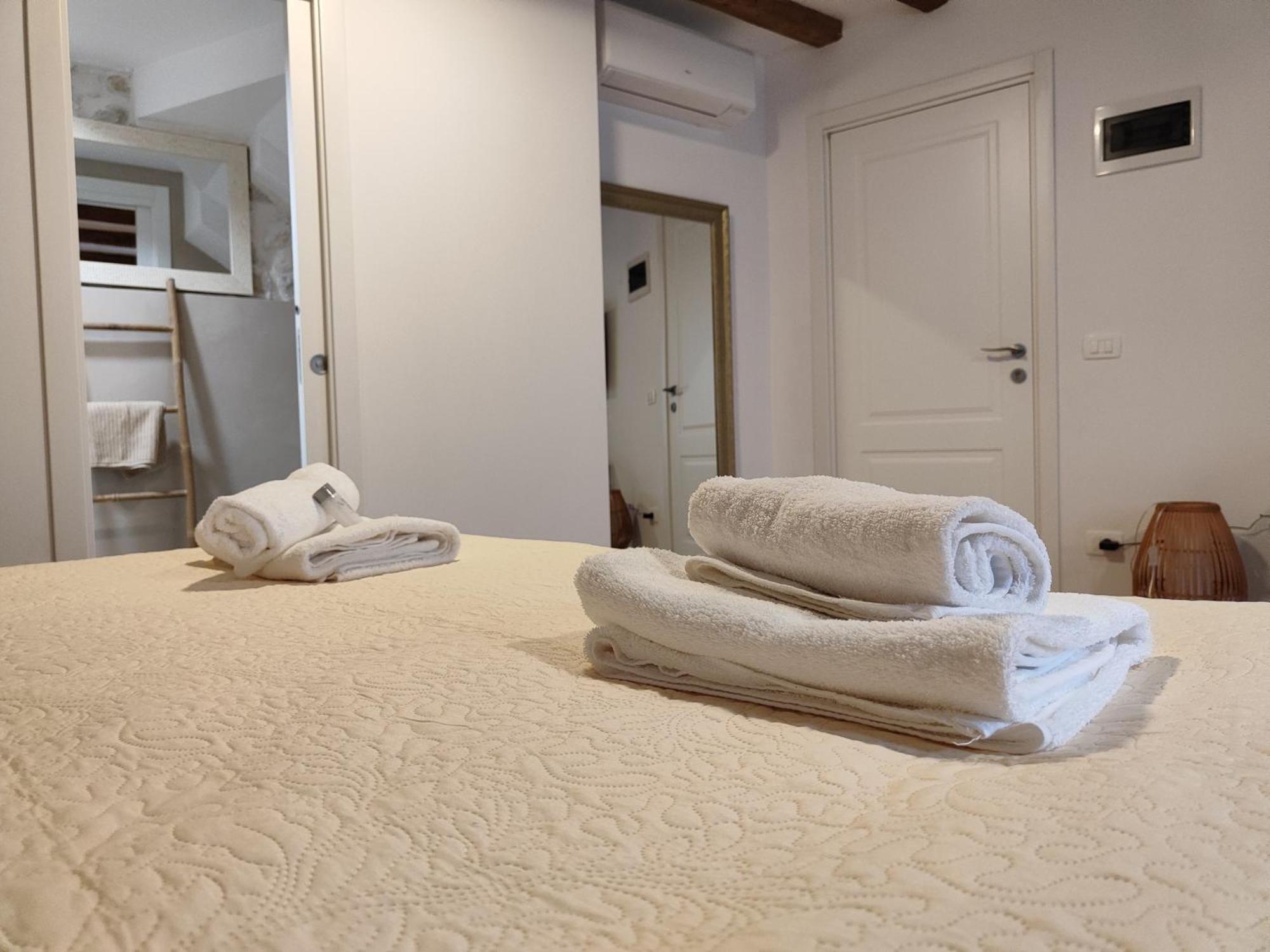 Casa Di Luna Rovigno Екстер'єр фото